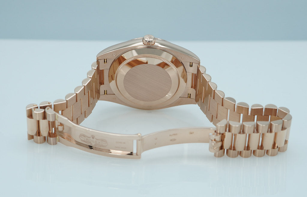 Rolex 228235 DAY DATE 40 ROSE GOLD OMBRE ROMAN DIAL 2025 WARRANTY FULL SET
