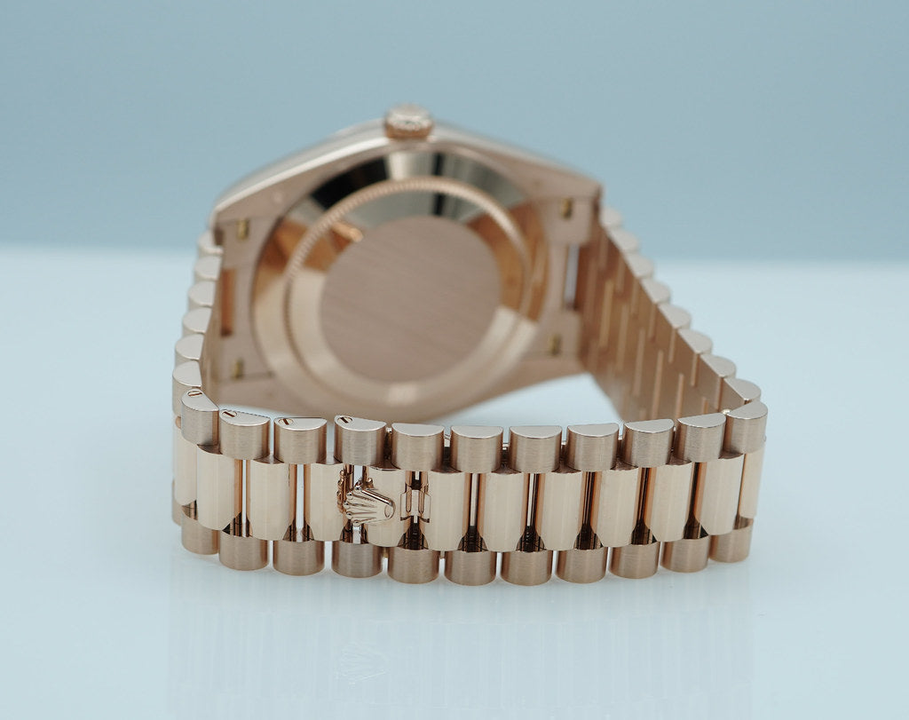 Rolex 228235 DAY DATE 40 ROSE GOLD OMBRE ROMAN DIAL 2025 WARRANTY FULL SET