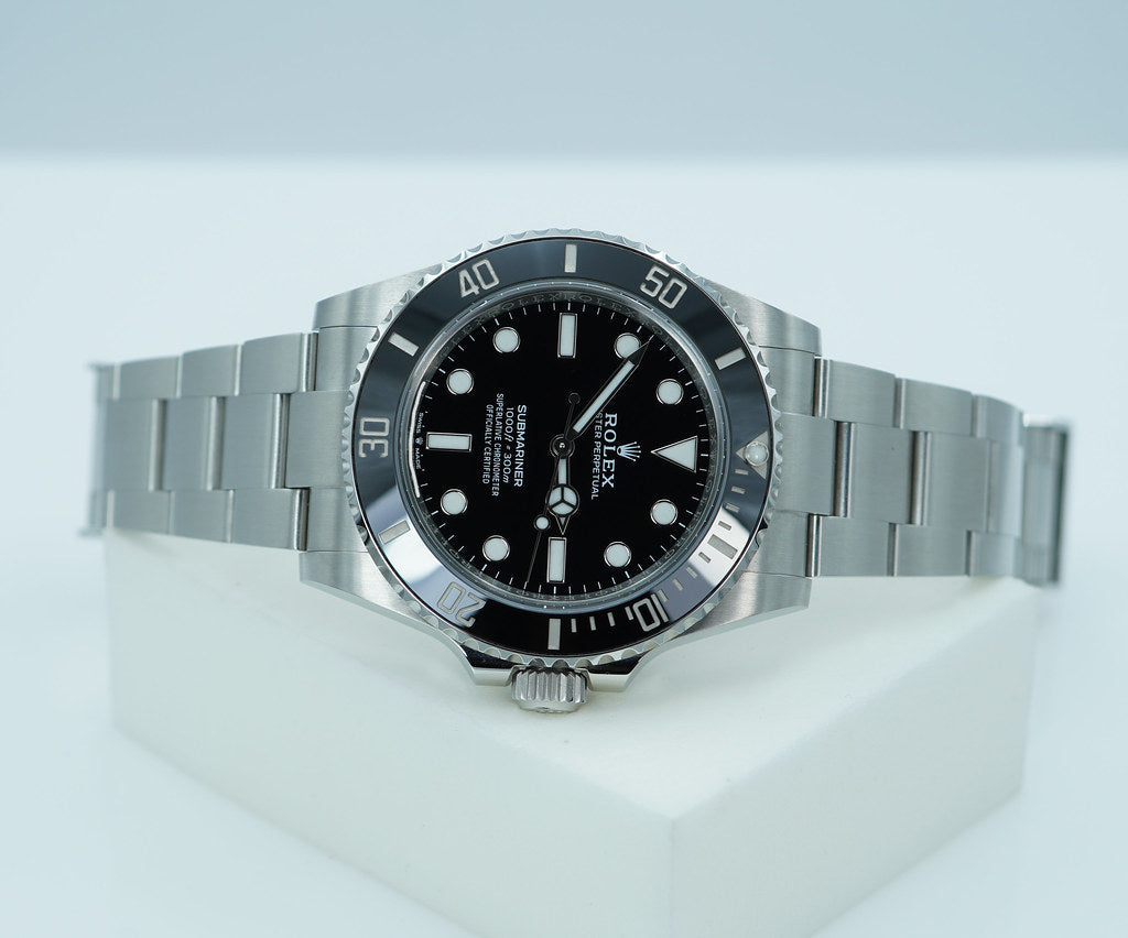 Rolex 124060 SUBMARINER NO DATE 41 NEW MODEL 2025 WARRANTY FULL SET
