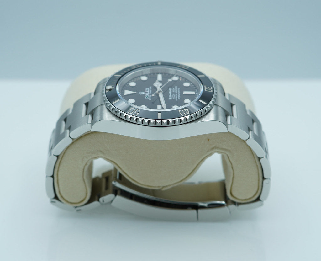 Rolex 124060 SUBMARINER NO DATE 41 NEW MODEL 2025 WARRANTY FULL SET