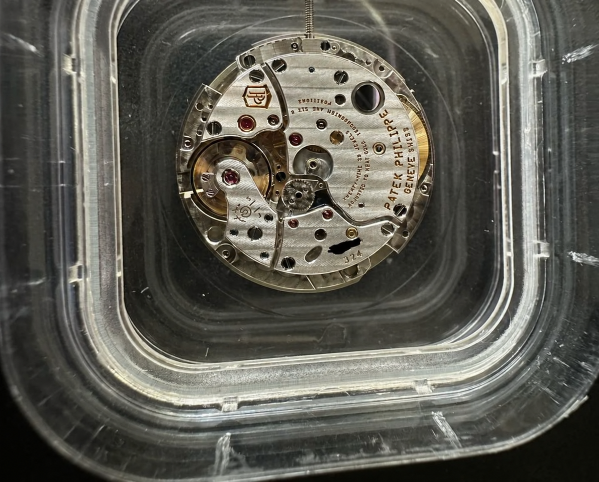 Patek Philippe Nautilus 5711/1A-010 Calibre 324 SC Movement